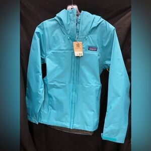 Patagonia Turquoise Hooded Rain Jacket. Women's Size S.